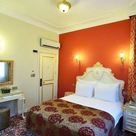 By Murat Crown Taksim 3* Istanboel