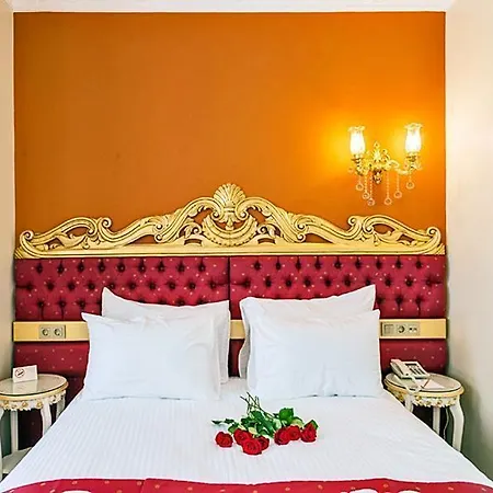By Murat Crown Taksim 3* Istanboel