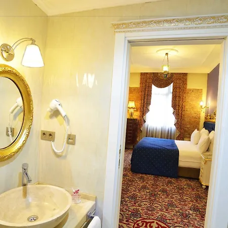 By Murat Crown Taksim Otel İstanbul