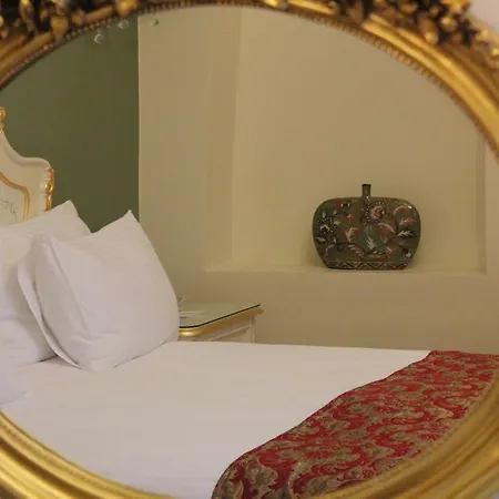 Hotel By Murat Crown Taksim Stambuł