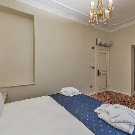 Otel By Murat Crown Taksim 3*