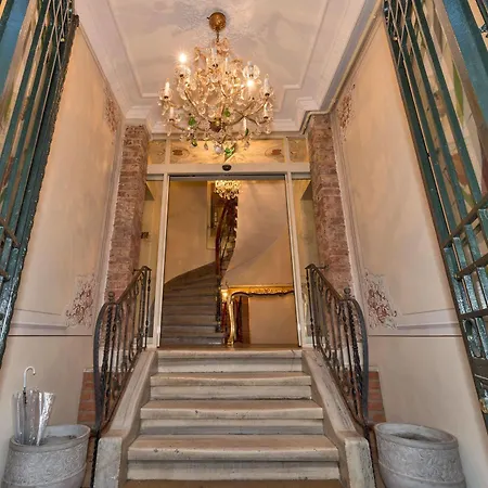 Hotel By Murat Crown Taksim